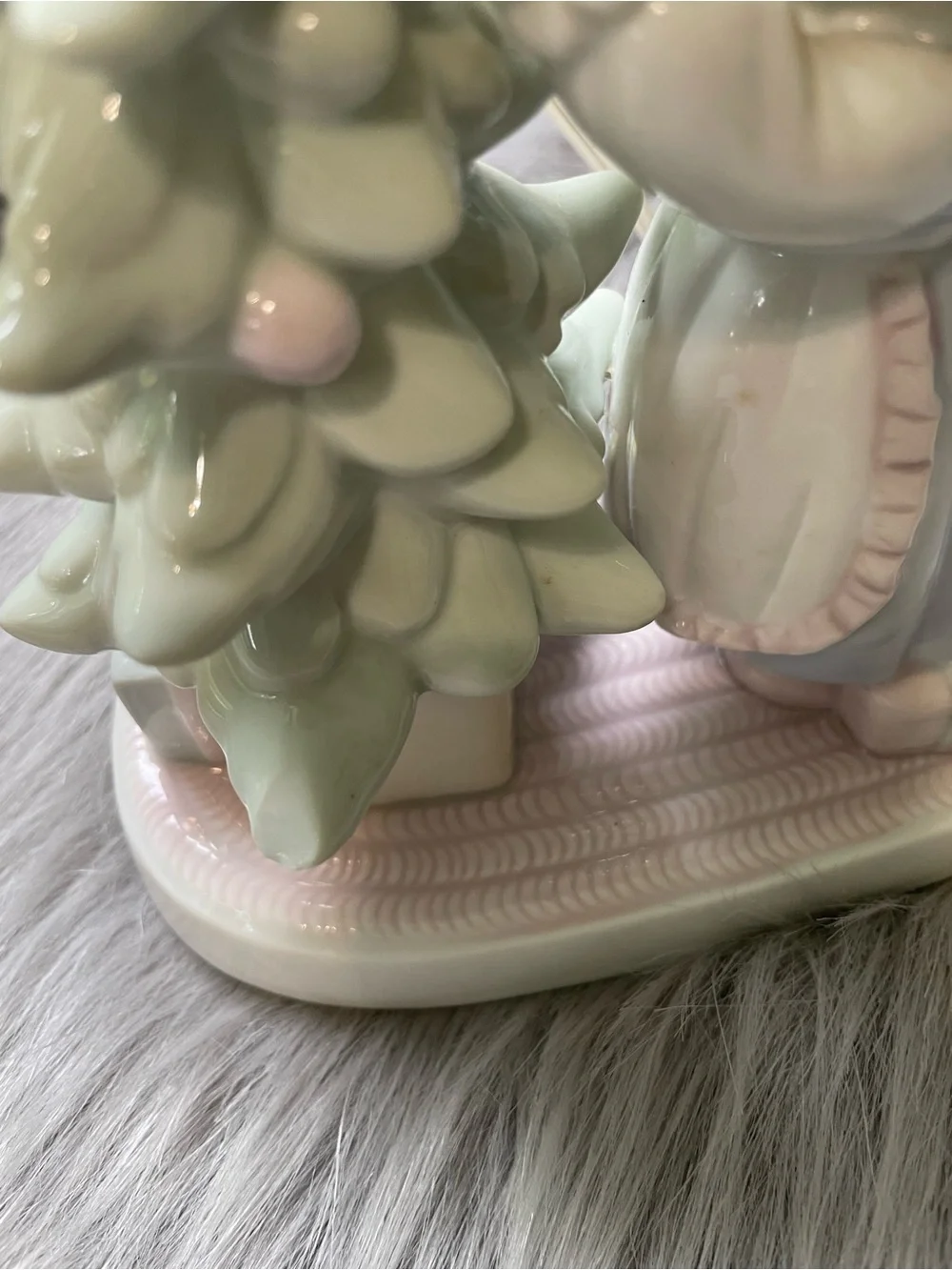 Vintage 1993 Precious Moments lamp/nursery light.